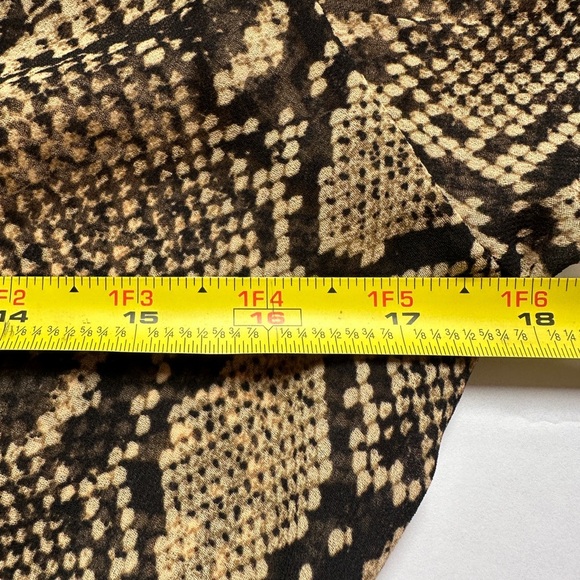 Zara Sheer Snake Print Blouse Long Sleeve Runched Black and Tan Sz M - Picture 4 of 7